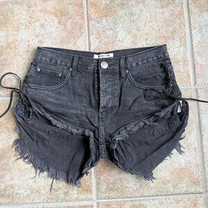 One Teaspoon Bandits - Low Waist Cut Off Denim Shorts in Black Anchor - Size 23